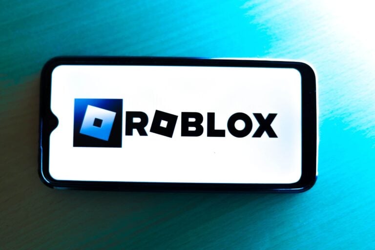 Roblox RBLX Stock Drops 12 As Gaming Platform Faces Dutch Safety Roblox Stock 1 768x512 