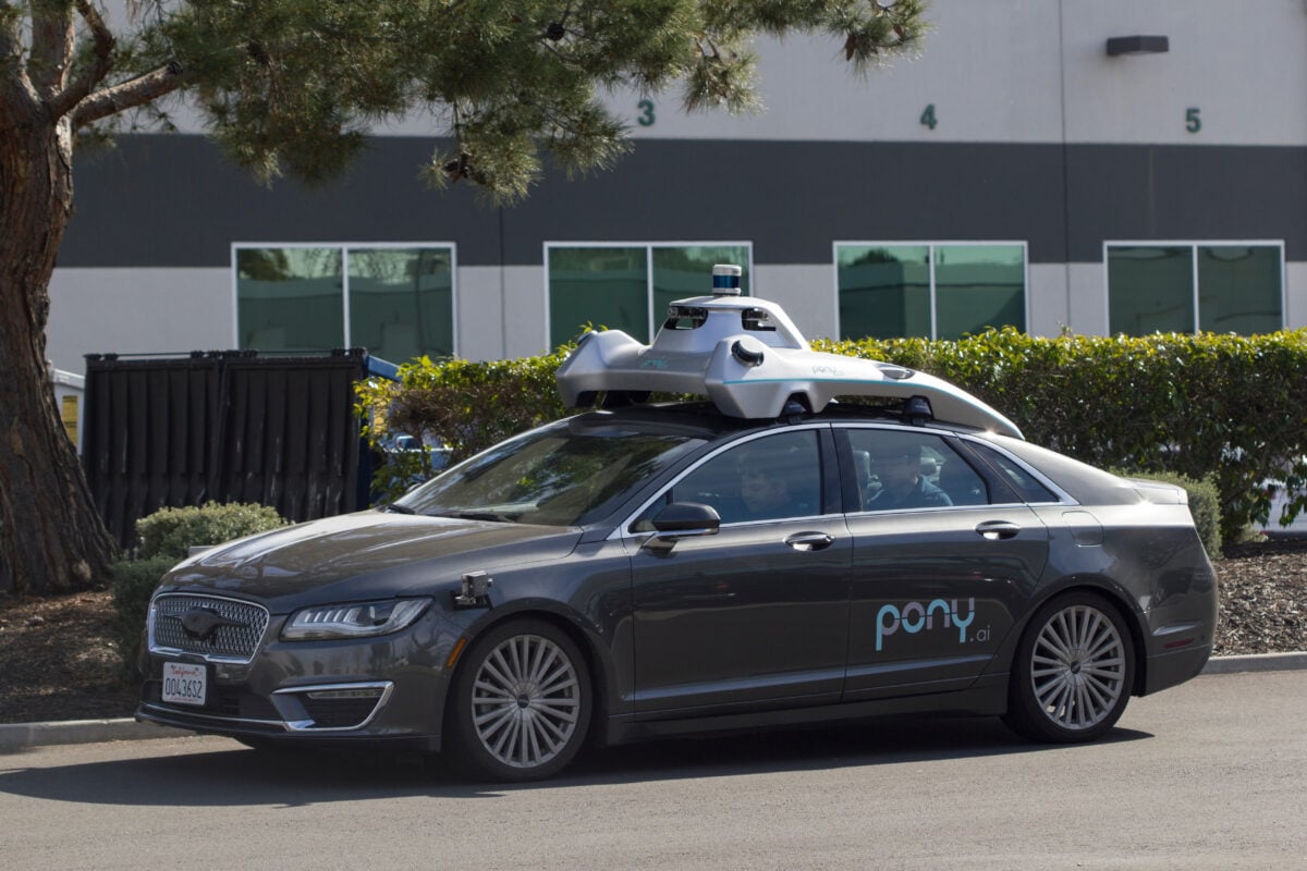 Baidu, WeRide, Pony AI Lead Robotaxi Race Beyond China as US Rivals Lag