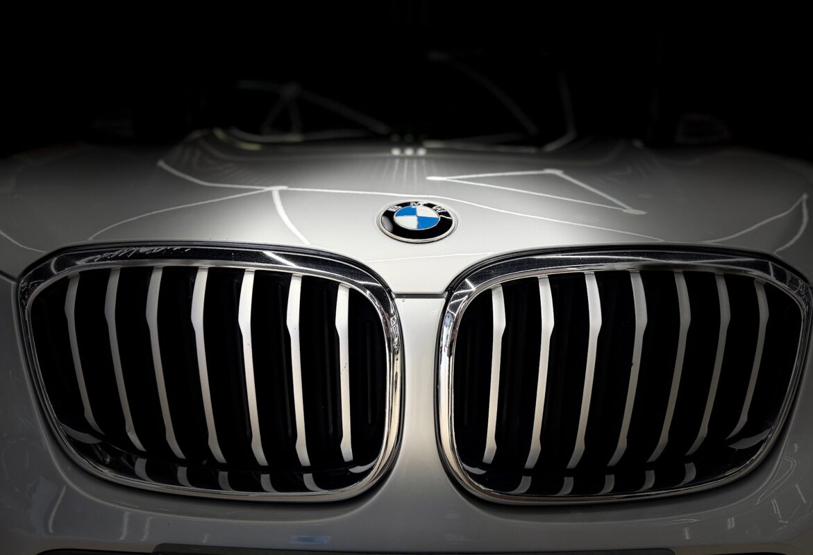 Tariffs and Chinese EVs Put BMW’s Margins in the Slow Lane
