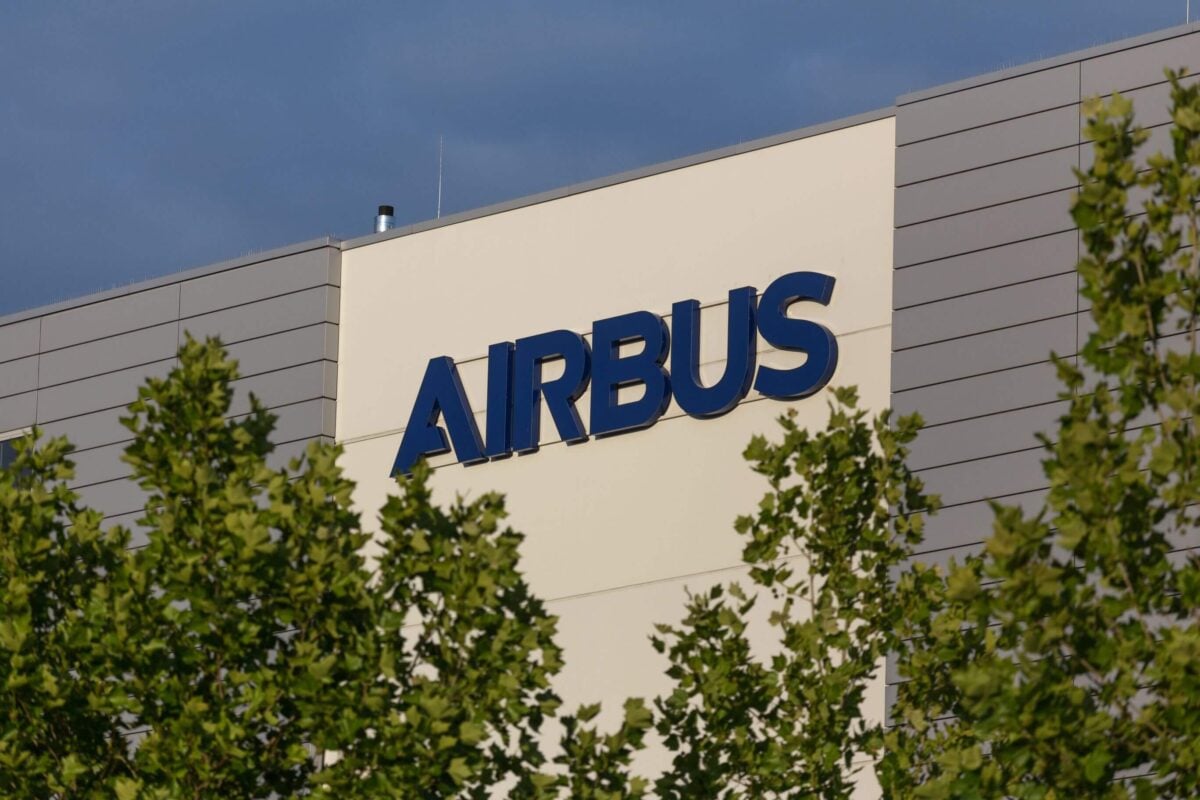 Airbus (AIR) Stock: Solar Radiation Corrupts Flight Control Data on 6,000 A320 Jets