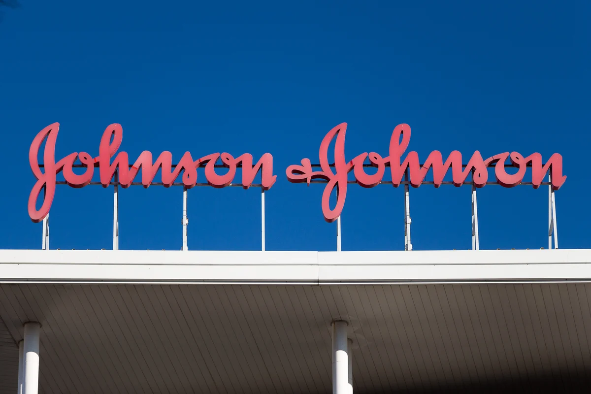 Johnson & Johnson (JNJ) Stock: Shares Rise as Company Unveils $1B Cancer Therapy Facility in Pennsylvania