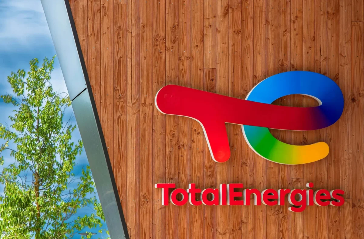 TotalEnergies (TTE) Stock Dips After Swapping Nearly $1B in Wind Assets for Fossil Fuels