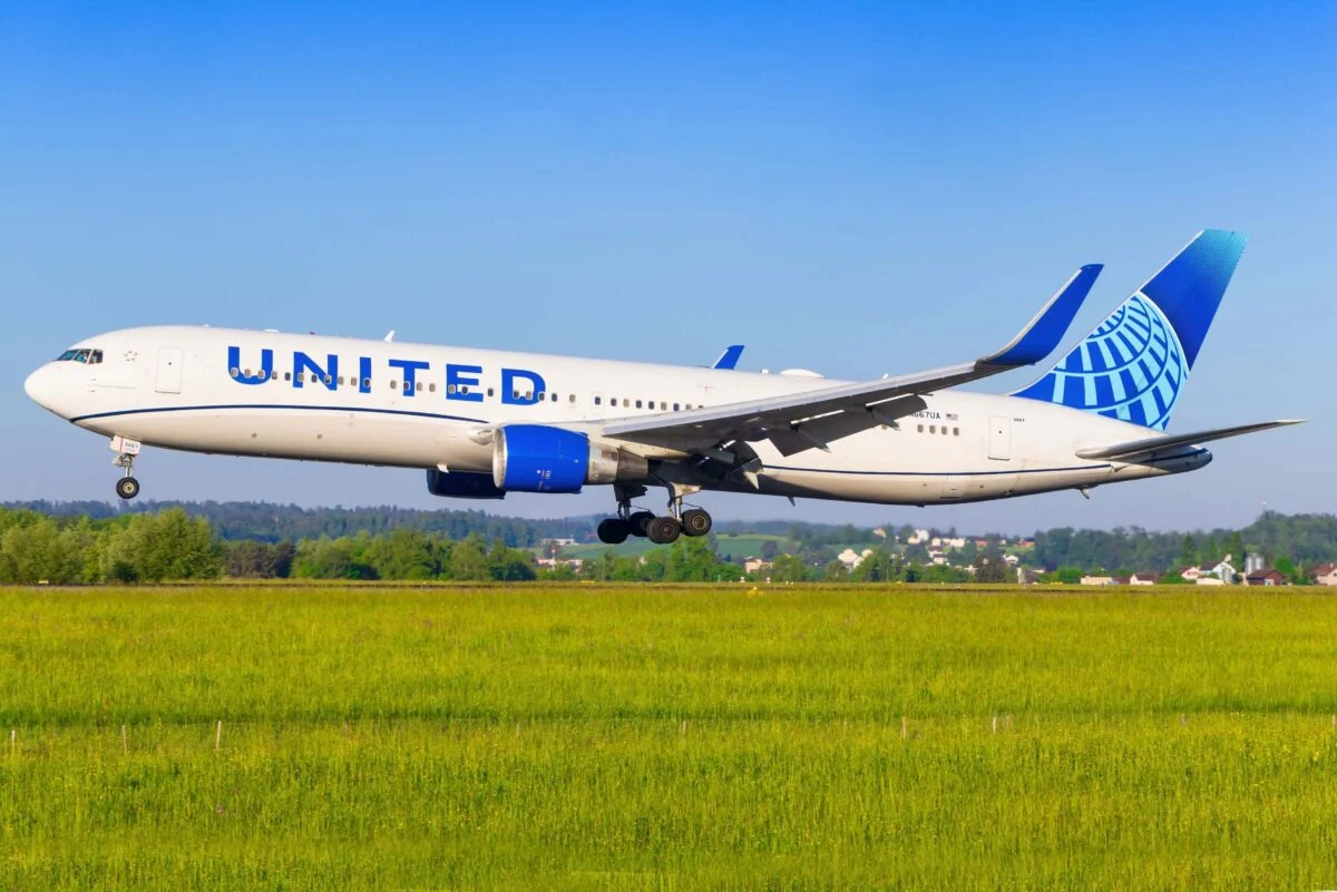 United Airlines (UAL) Slashes Capacity 5% Amid Soaring Fuel Prices From Iran Conflict