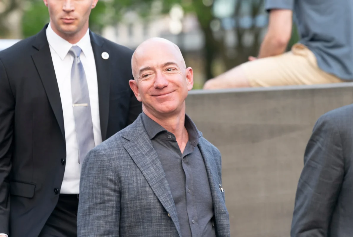 Jeff Bezos Launches Massive $100B Initiative to Revolutionize Manufacturing with AI Technology