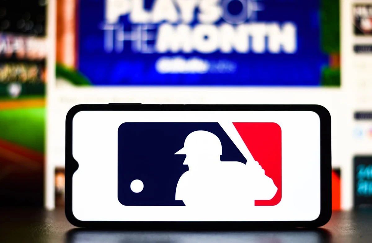 Polymarket Lands $300M MLB Partnership as Prediction Platforms Challenge Sportsbooks