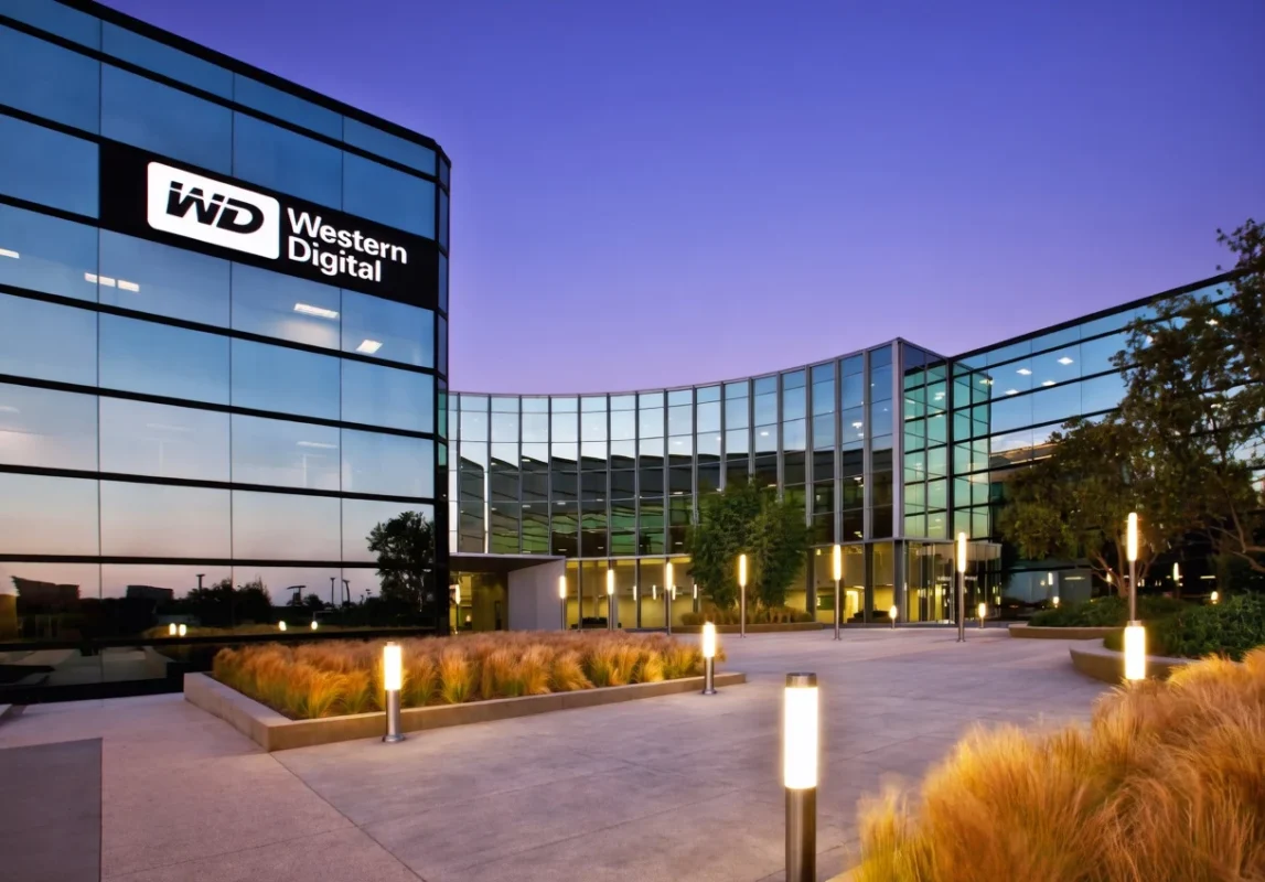 Western Digital (WDC) Stock Surges to Record $366 Despite Insider Sales