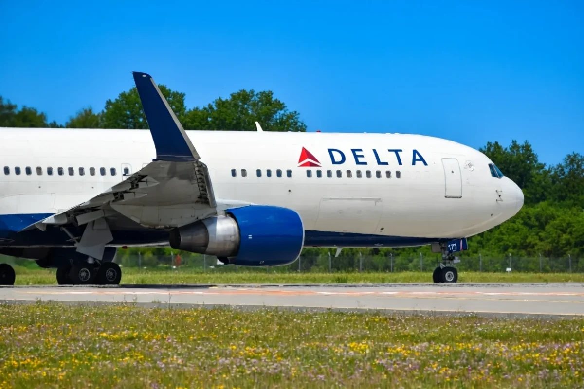 Airline Stocks Soar on U.S.-Iran Peace Framework: American, United, Delta, Southwest Surge