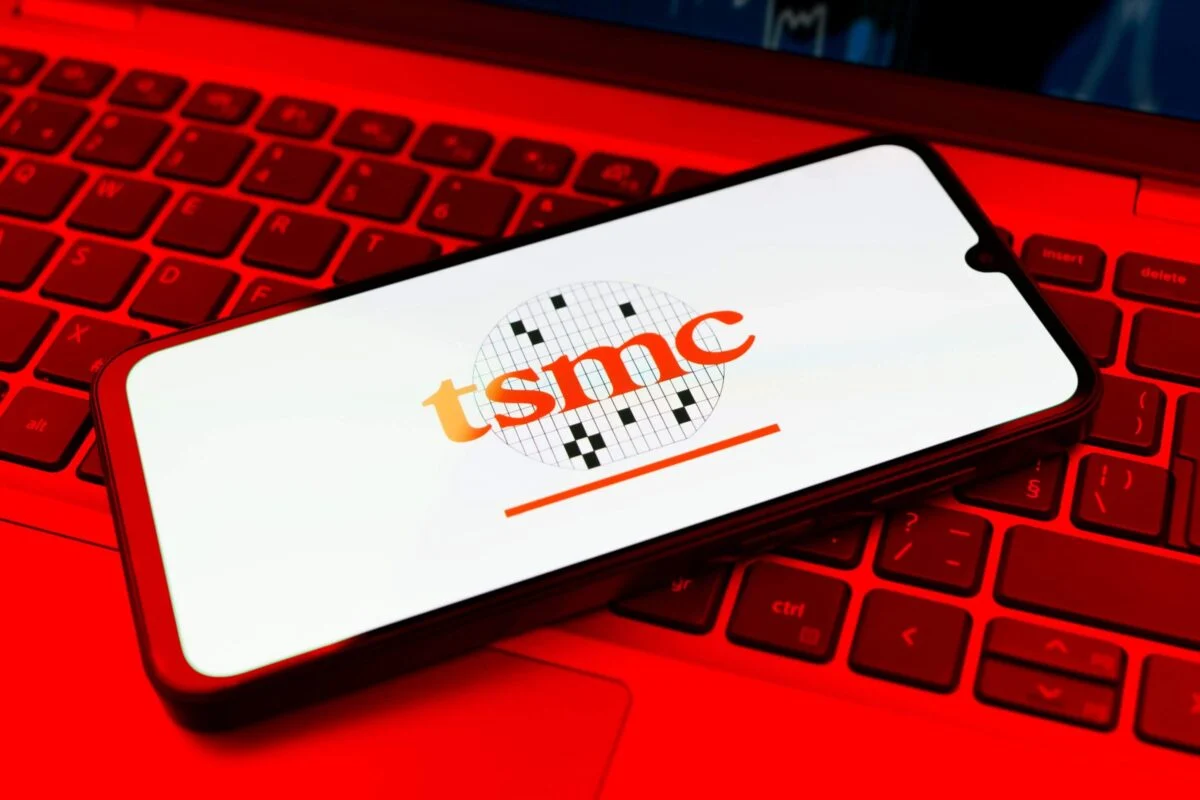 Taiwan Semiconductor (TSM) Stock Dips Despite Record May Revenue Performance