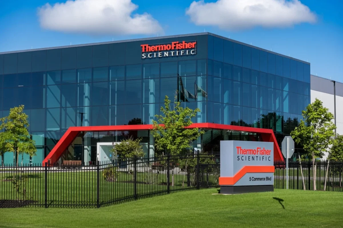 Thermo Fisher (TMO) Stock Soars 5% on Strong Q2 Earnings Beat