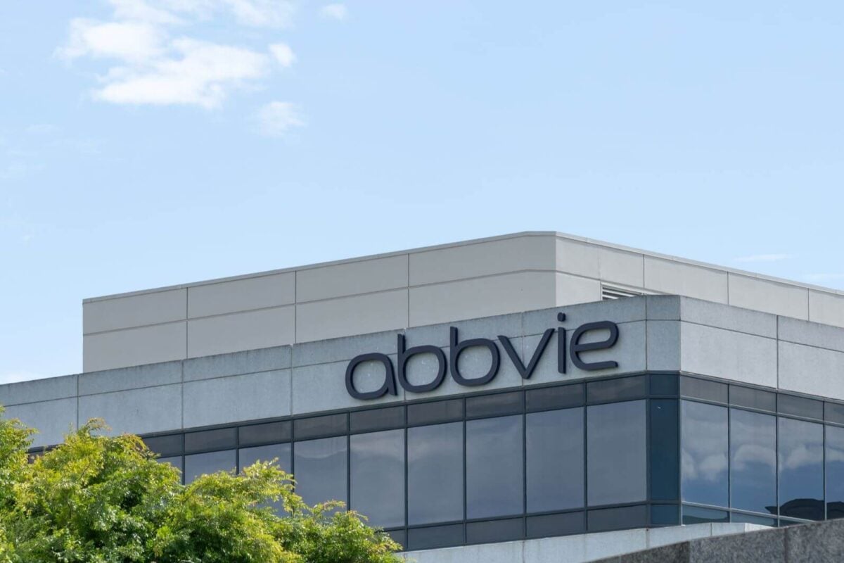 Wolfe Research Elevates Biogen (BIIB) and AbbVie (ABBV) to Outperform — Should You Invest?