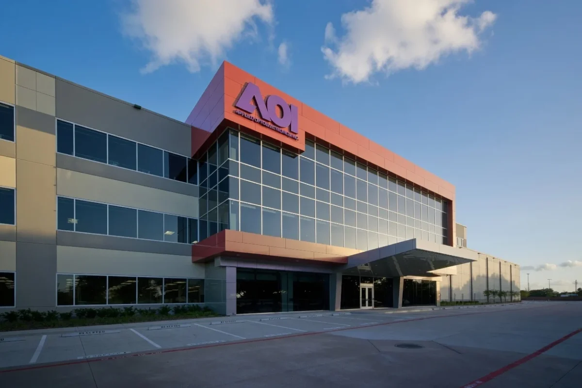 Applied Optoelectronics (AAOI) Stock Falls 10% on Third $600M Share Offering This Year