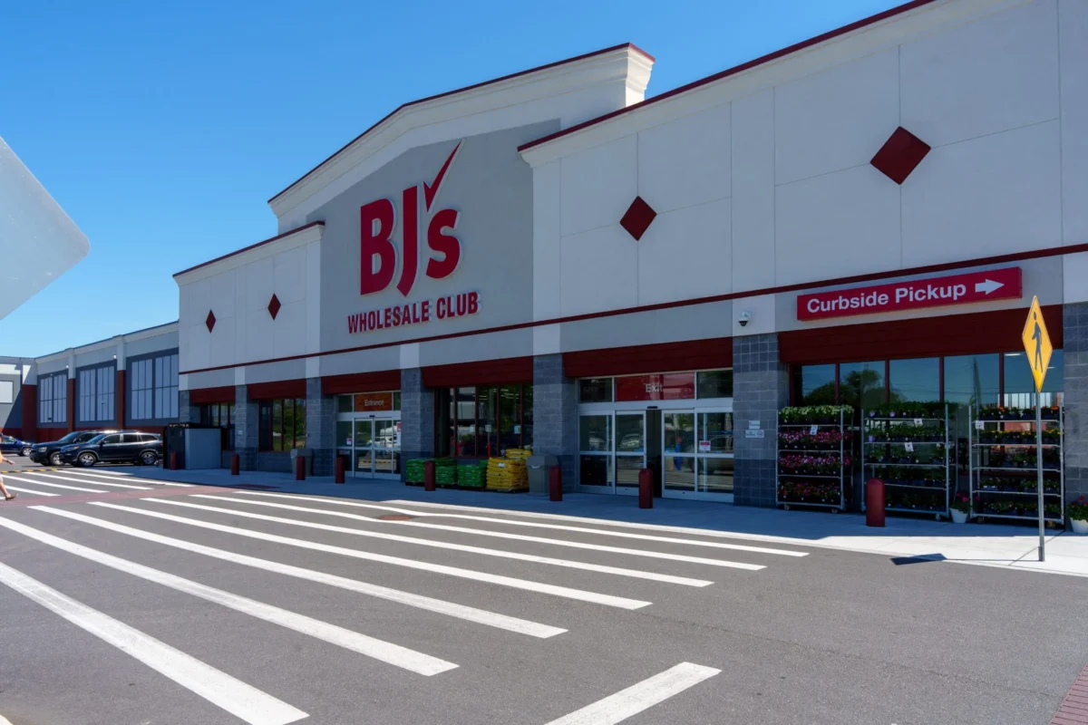 BJ’s Wholesale Club (BJ) Stock Surges 4% on Stellar Q2 Performance