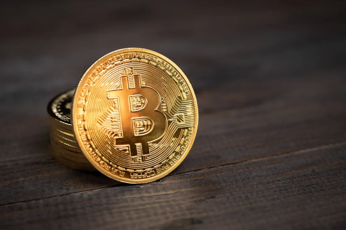 Bitcoin (BTC) Slides to $63,900 Amid Oil Price Spike and Middle East Geopolitical Tensions