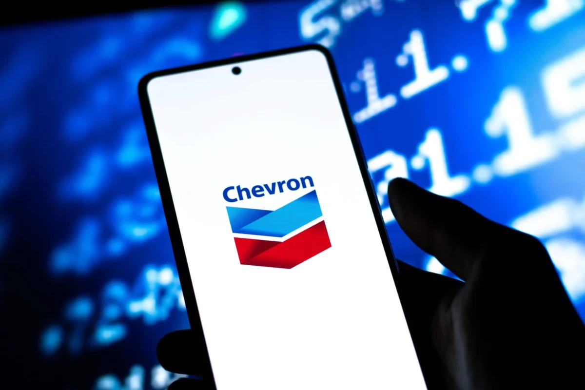 Chevron (CVX) Stock Climbs on Venezuela Oil Agreement and Analyst Upgrades