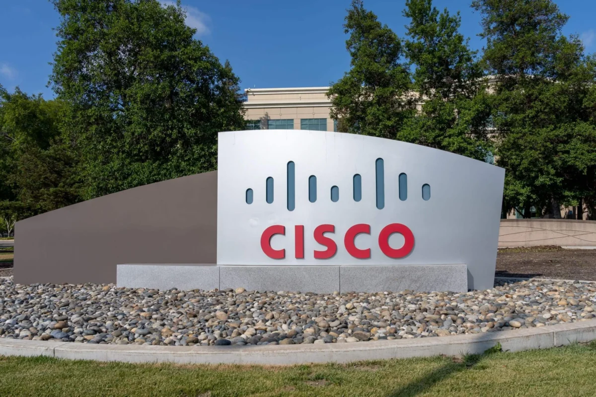 Cisco Systems (CSCO) Drops Despite Record $9.3B AI Orders and Earnings Surpass