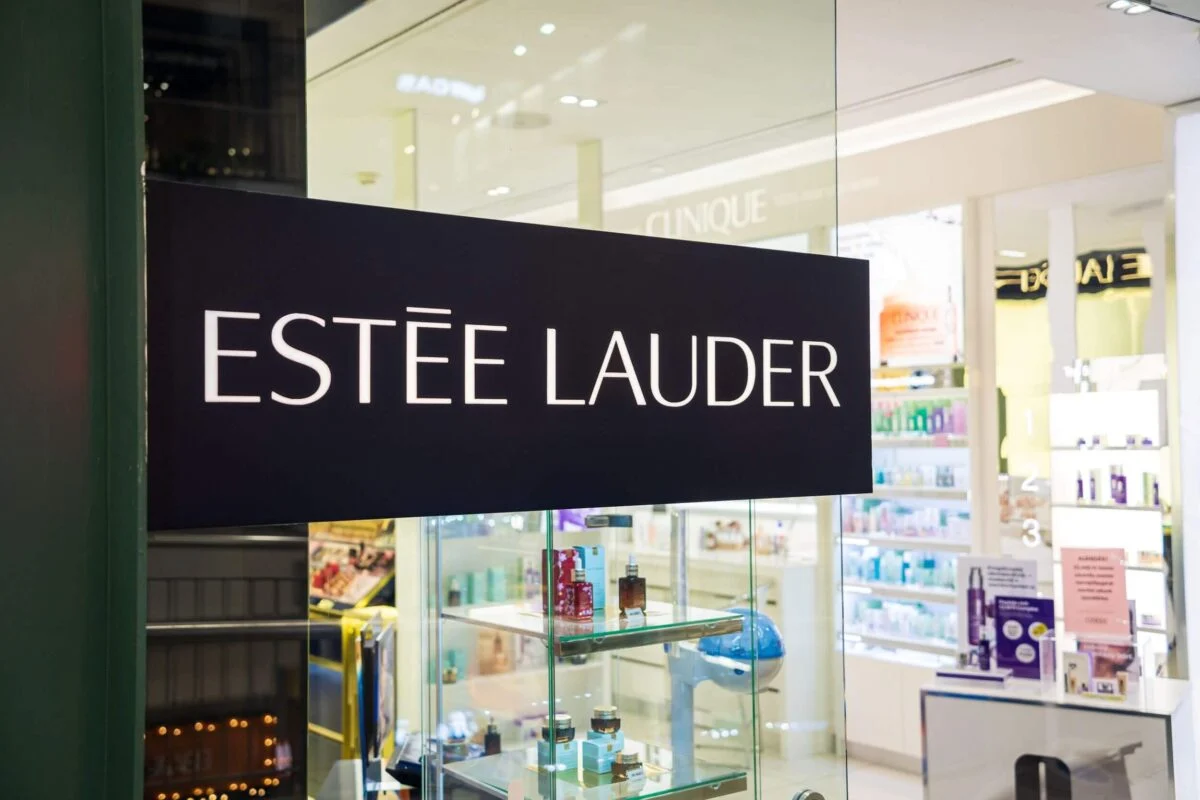 Estée Lauder (EL) Stock Surges 7% on Strong Q4 Earnings Beat and Improved Margins
