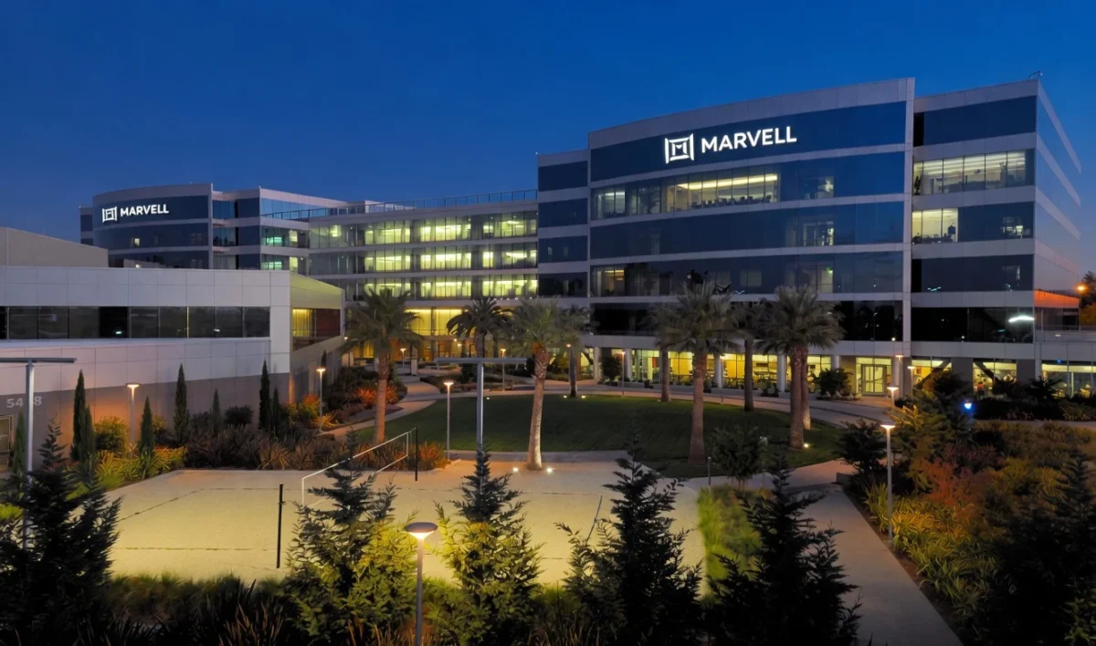 Marvell (MRVL) Stock: CEO Sells $1.77M in Shares Ahead of Quarterly Results