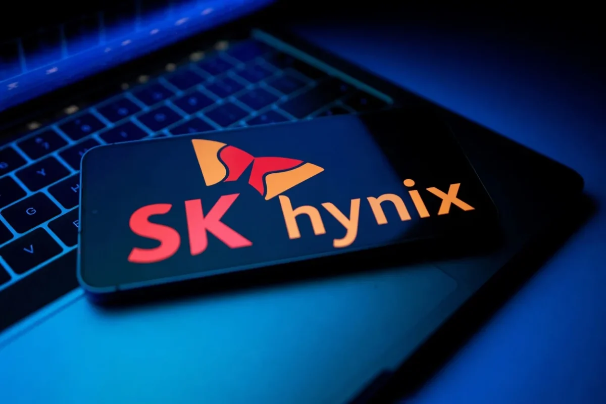 SK Hynix (SKHY) Stock: Needham Upgrades Target to $220 Following Massive Buyback Announcement