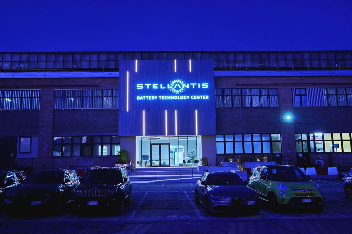 Stellantis (STLA) Stock Plunges to 10-Year Low Following Mass Vehicle Recall