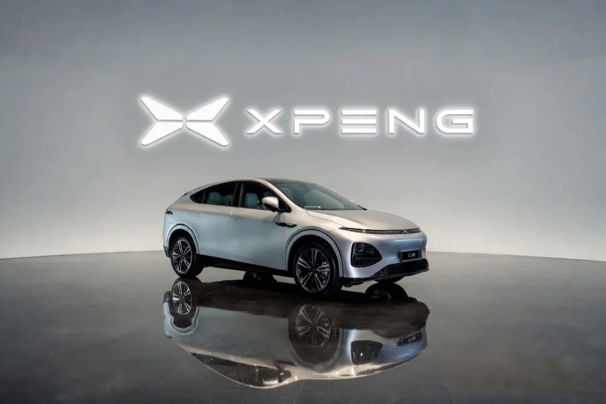 XPeng (XPEV) Stock Slides After Quarterly Earnings Shortfall Despite $900M Robotics Funding