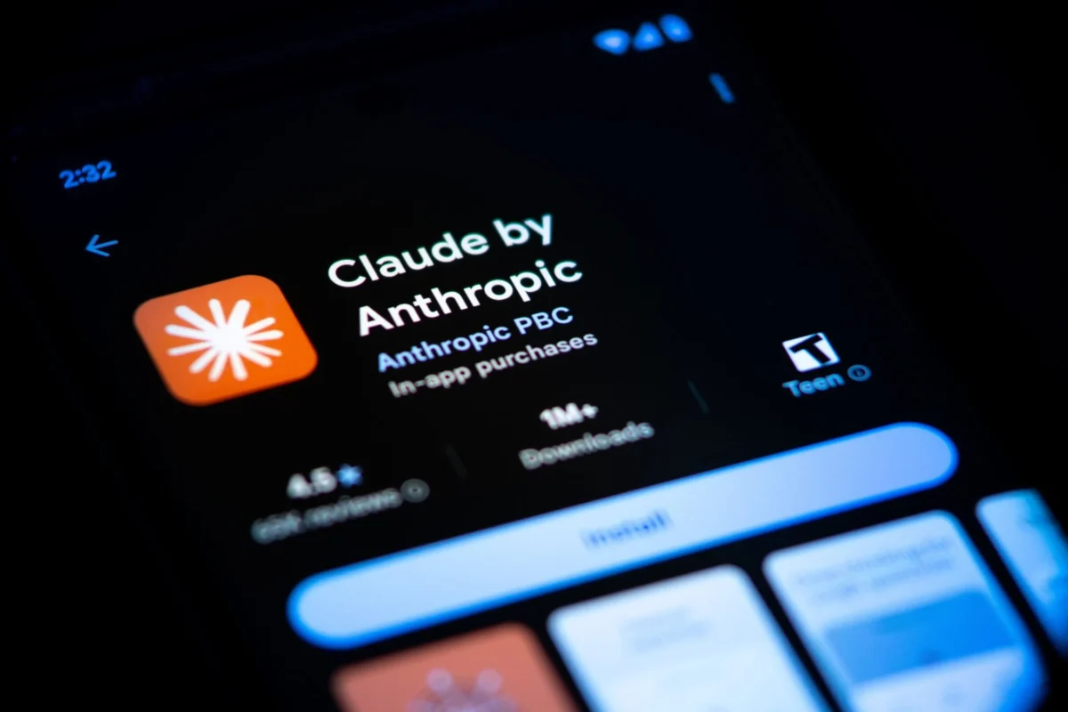 Anthropic CEO Warns AI Could Dominate the Web Within 12 Months