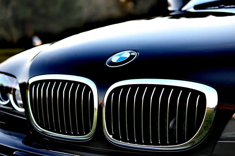 Berenberg Elevates BMW Stock Rating While Downgrading Stellantis Amid Margin Concerns