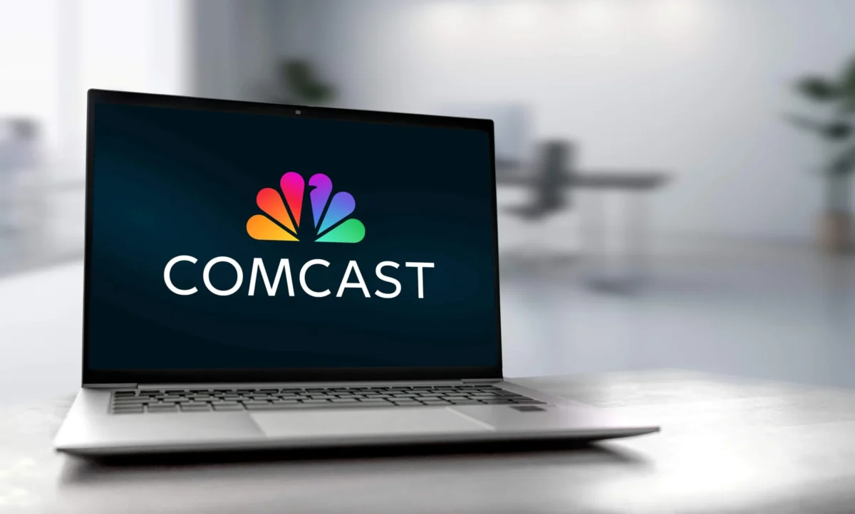 Comcast (CMCSA) Stock Plunges 8% on Disappointing Broadband Outlook at Goldman Event