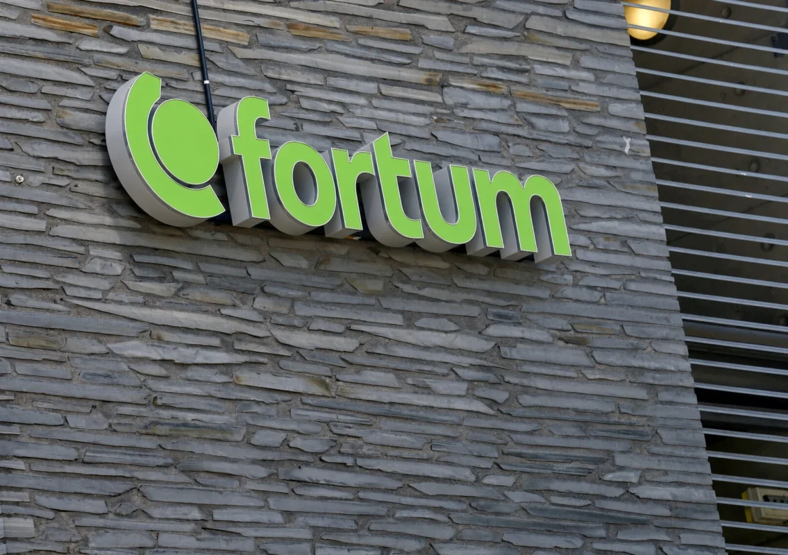 Fortum (FOJCY) Stock Surges 10% on Google’s Historic 22-Year Nuclear Energy Agreement