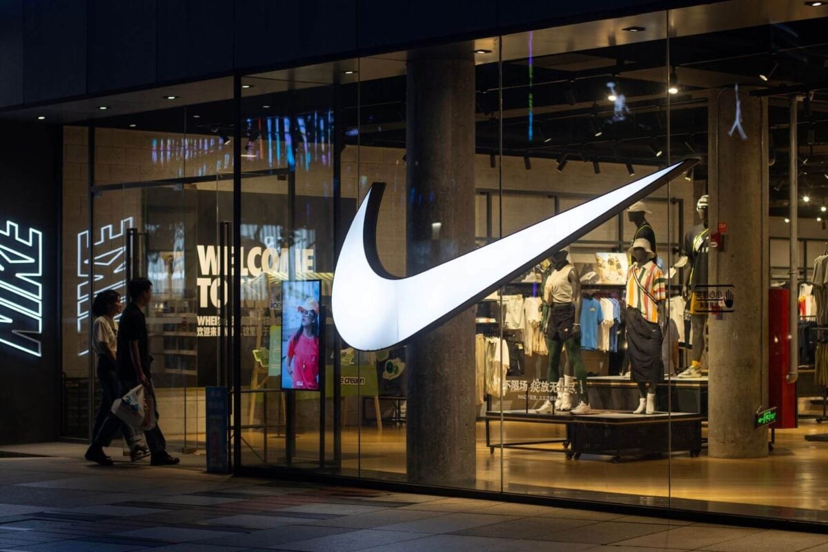 Nike (NKE) Stock Plunges 49%: Analysts Remain Cautious Amid Brand Struggles