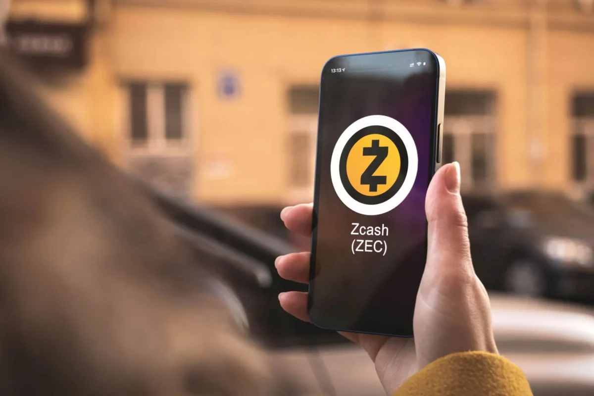 Zcash (ZEC) Soars Beyond $1,400 Ahead of November NU7 Network Upgrade
