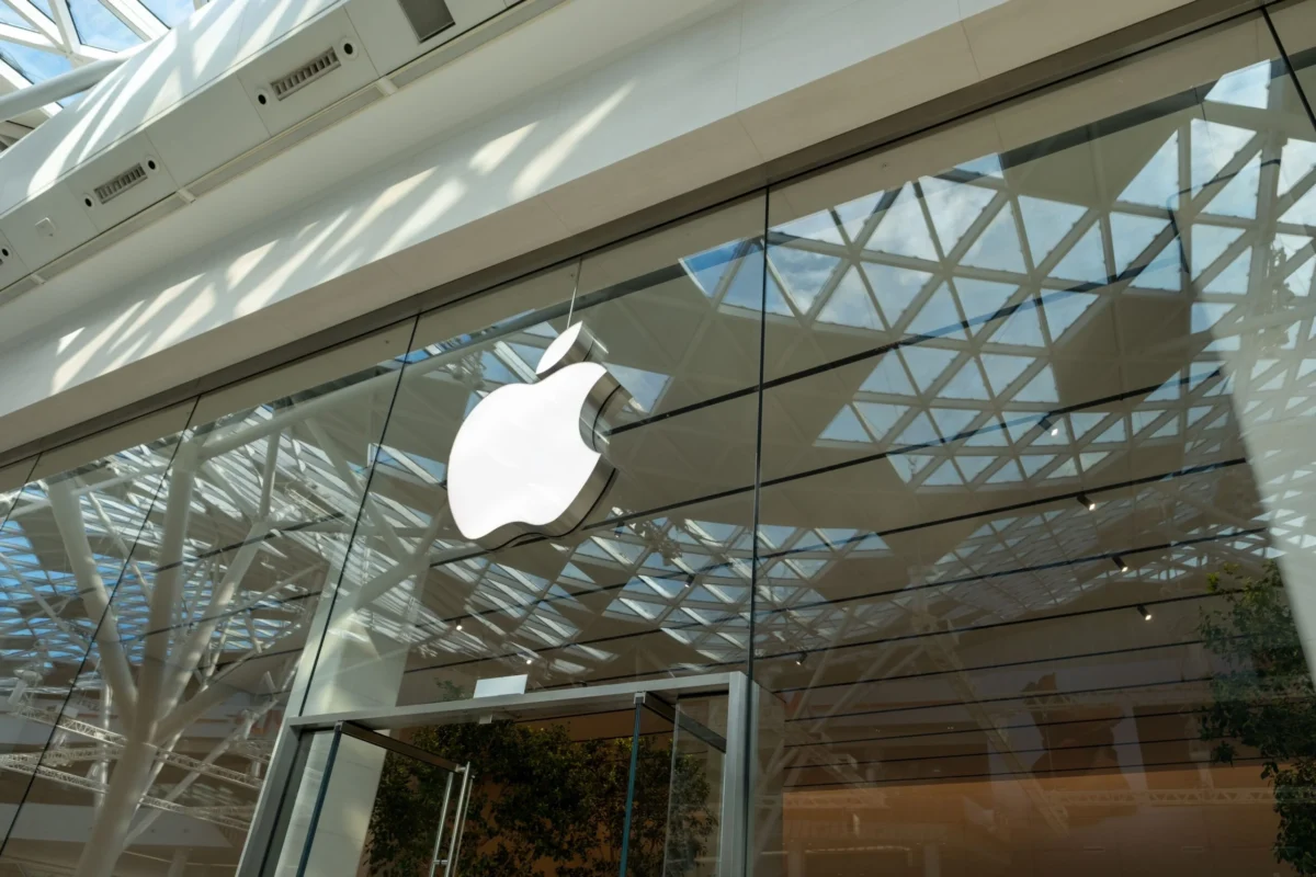 Apple (AAPL) Stock Retreats From Record High as iPhone 18 Momentum Continues
